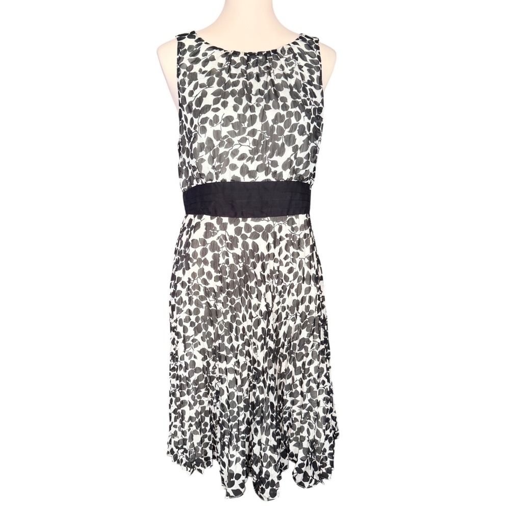 Willa Waters Black White‎ Leaf Print Pleated Midi Dress Size 8 Sleeveless Belted